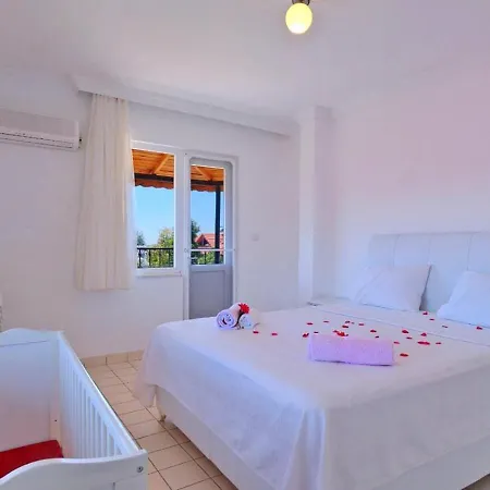 Ciftlikkoey 3 Bedroom With Private Pool Willa Fethiye