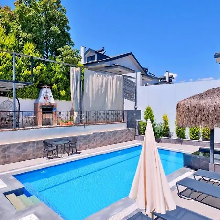 çiftlikköy 3 Bedroom With Private Pool