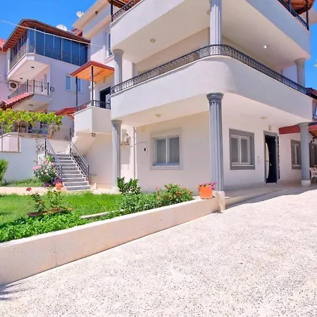 çiftlikköy 3 Bedroom With Private Pool *