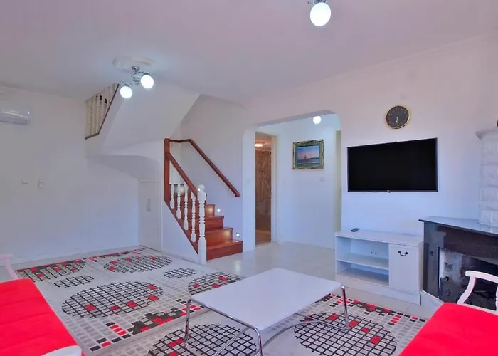 Villa çiftlikköy 3 Bedroom With Private Pool *