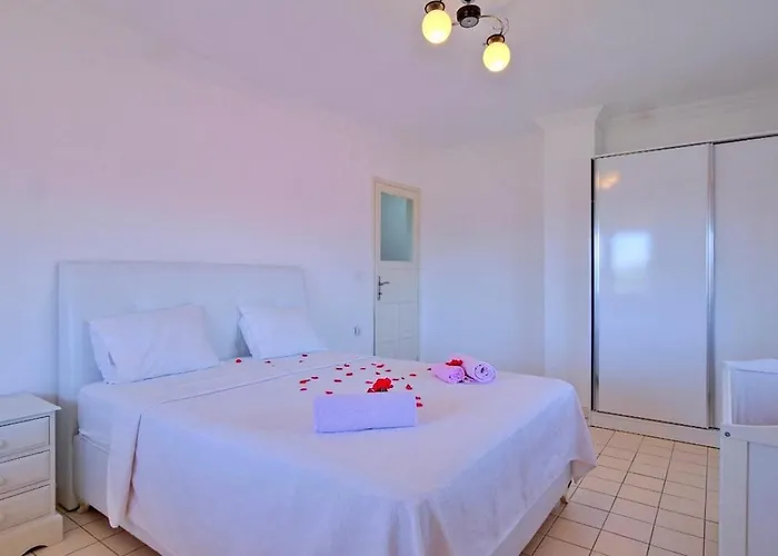 Villa çiftlikköy 3 Bedroom With Private Pool Fethiye