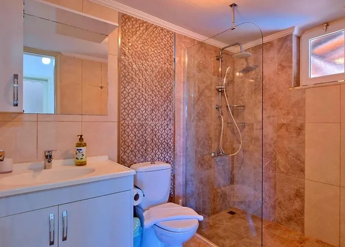 çiftlikköy 3 Bedroom With Private Pool Villa