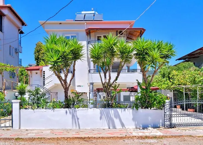 çiftlikköy 3 Bedroom With Private Pool *